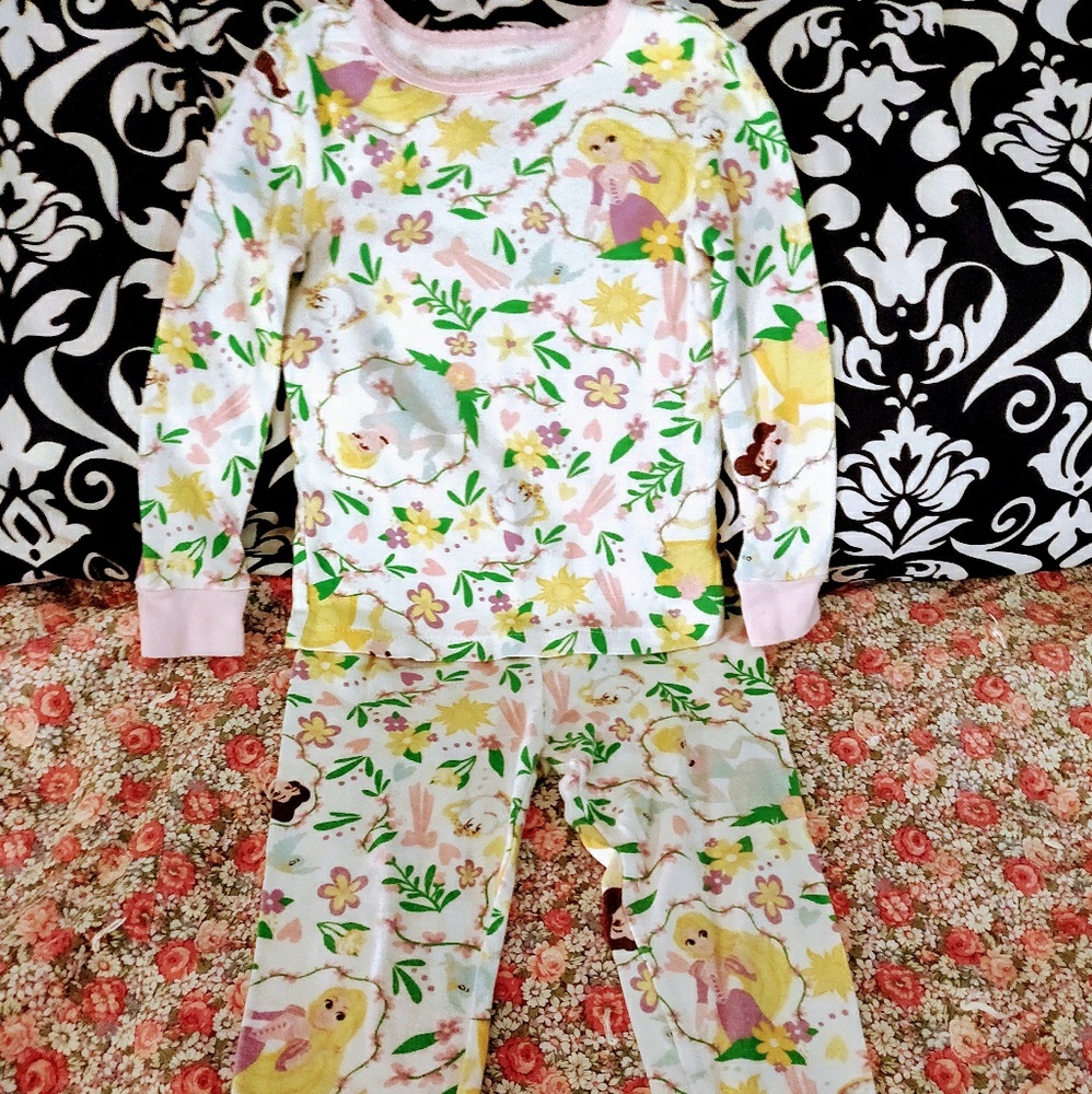 💖 Disney Princess Toddler Pajamas 💖 - Picture 1 of 5